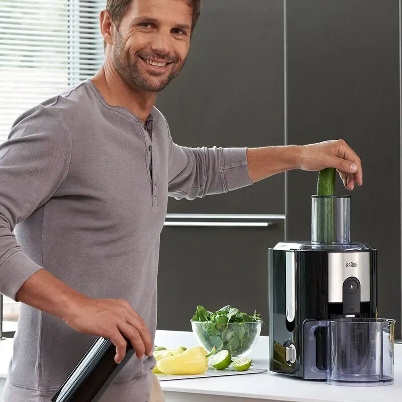 آبمیوه گیری براون مدل J500 آبمیوه گیری براون مدل J500